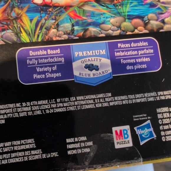 MB Big Ben Luxe Koi Fish 500 Piece Jigsaw Puzzle 24x18 – Premium Quality, Sealed - Picture 4 of 5